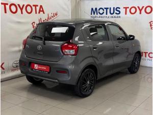 Toyota Vitz 1.0 XR manual - Image 2