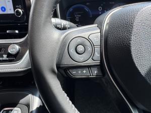 Toyota Corolla hatch 1.8 HEV XR - Image 9