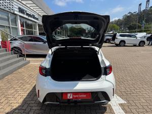 Toyota Corolla hatch 1.8 HEV XR - Image 18