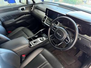 Kia Sorento 2.2D EX+ AWD automatic - Image 9