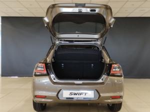 Suzuki Swift 1.2 GL+ auto - Image 6