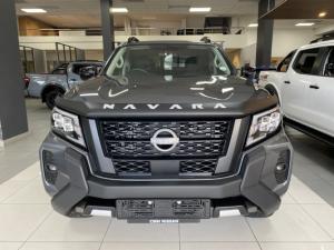 Nissan Navara 2.5DDTi double cab Stealth - Image 2