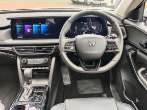 Mahindra XUV700 2.0T AX7L - Image 7