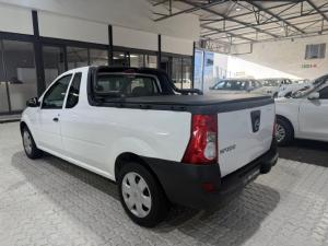 Nissan NP200 1.6i safety pack (aircon) - Image 11