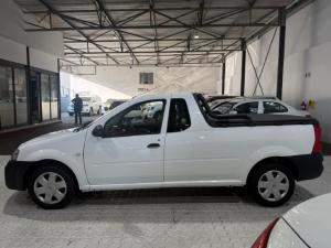 Nissan NP200 1.6i safety pack (aircon) - Image 2