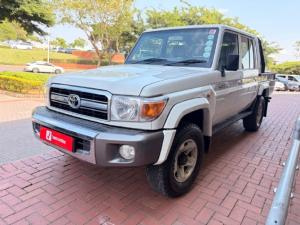 Toyota Land Cruiser 79 4.2D double cab - Image 3