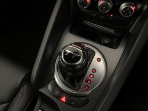 Audi TT 2.0T FSI Roadster Stronic - Image 10