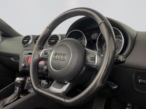 Audi TT 2.0T FSI Roadster Stronic - Image 20