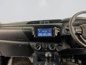 Toyota Hilux 2.7 Vvti RB SD/C - Image 18