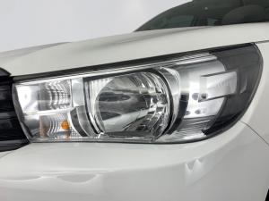 Toyota Hilux 2.7 Vvti RB SD/C - Image 3