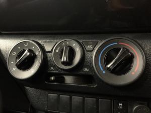 Toyota Hilux 2.7 Vvti RB SD/C - Image 9