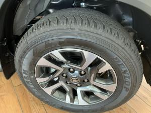 Toyota Fortuner 2.8GD-6 48V VX - Image 8