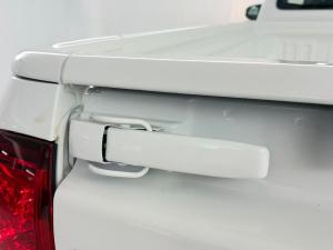 Toyota Hilux 2.0 single cab S (aircon) - Image 9