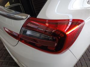 Suzuki Baleno 1.5 GLX auto - Image 16