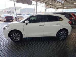 Suzuki Baleno 1.5 GLX auto - Image 4