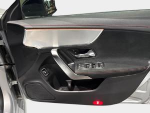 Mercedes-Benz CLA CLA200 Progressive - Image 16