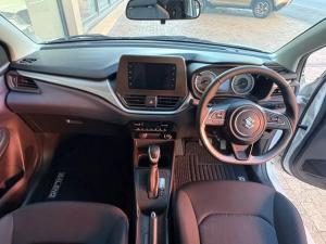 Suzuki Baleno 1.5 GL auto - Image 6