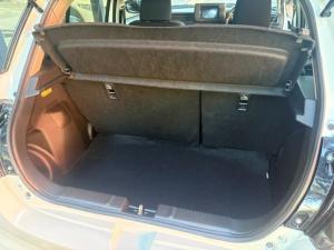Suzuki Swift 1.2 GL+ auto - Image 8