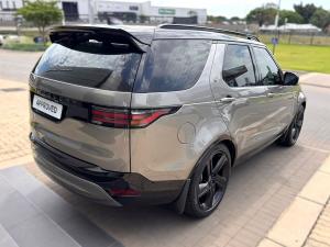 Land Rover Discovery D300 R-Dynamic HSE - Image 14