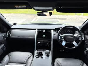 Land Rover Discovery D300 R-Dynamic HSE - Image 21