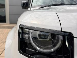 Land Rover Defender 110 D350 X-Dynamic HSE - Image 3