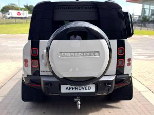 Land Rover Defender 110 D350 X-Dynamic HSE - Image 7