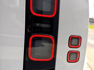 Land Rover Defender 110 D350 X-Dynamic HSE - Image 8