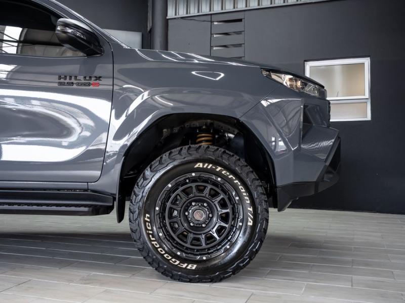 Toyota Hilux Hilux 2.8GD-6 double cab SRX 4x4