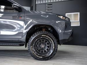 Toyota Hilux 2.8GD-6 double cab SRX 4x4 - Image 13