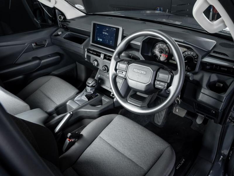 Toyota Hilux Hilux 2.8GD-6 double cab SRX 4x4