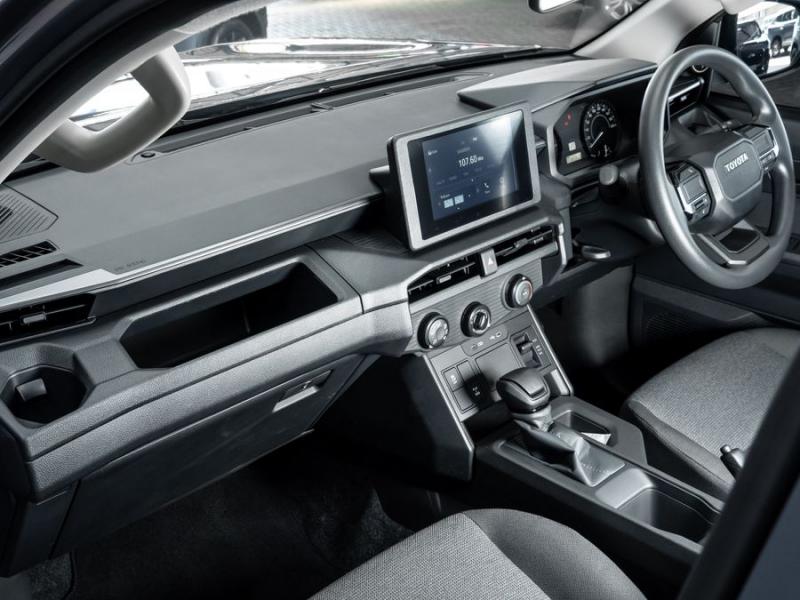 Toyota Hilux Hilux 2.8GD-6 double cab SRX 4x4