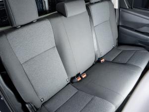 Toyota Hilux 2.8GD-6 double cab SRX 4x4 - Image 27