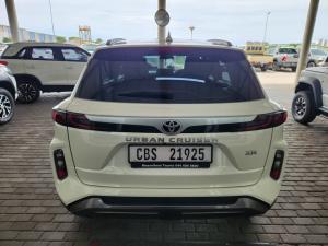 Toyota Urban Cruiser 1.5 XR manual - Image 5
