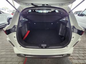 Toyota Urban Cruiser 1.5 XR manual - Image 14