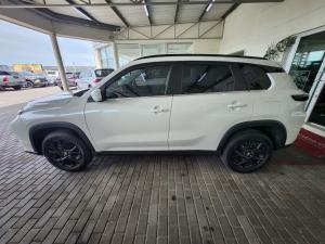 Toyota Urban Cruiser 1.5 XR manual - Image 17