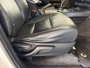 Toyota Hilux 2.8GD-6 double cab 4x4 Legend 50 auto - Image 14