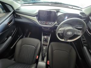 Toyota Starlet 1.5 XR manual - Image 6
