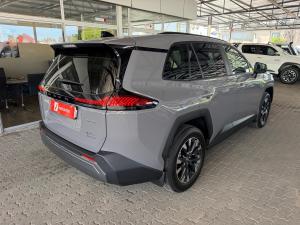 Toyota RAV4 2.5 HEV VX E-Four - Image 2