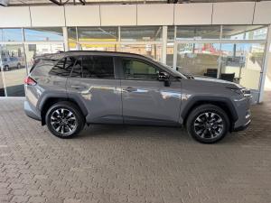 Toyota RAV4 2.5 HEV VX E-Four - Image 3
