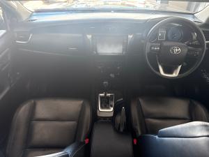Toyota Fortuner 2.4GD-6 4x4 - Image 6