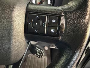 Toyota Hilux 2.8GD-6 double cab 4x4 Legend 50 auto - Image 10