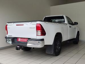 Toyota Hilux 2.4GD-6 single cab Raider manual - Image 2