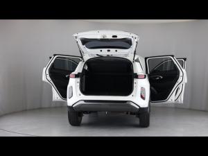 Toyota Urban Cruiser 1.5 XR manual - Image 24