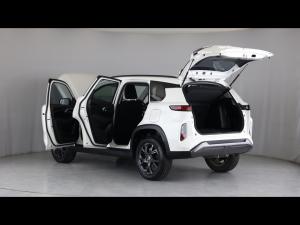 Toyota Urban Cruiser 1.5 XR manual - Image 25