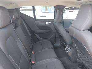 Volvo XC40 B4 Plus Bright - Image 16