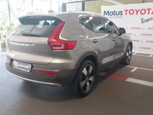 Volvo XC40 B4 Plus Bright - Image 2