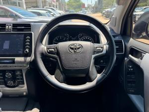 Toyota Land Cruiser Prado 2.8GD VX - Image 8