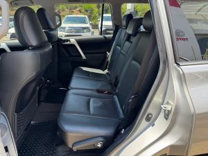 Toyota Land Cruiser Prado 2.8GD VX - Image 17