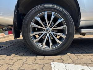 Toyota Land Cruiser Prado 2.8GD VX - Image 20
