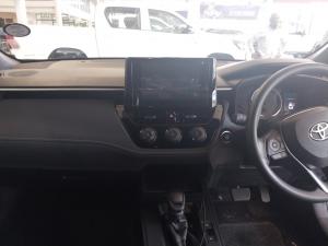 Toyota Corolla Cross 1.8 Xi - Image 14
